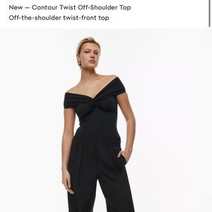 Aritzia - Contour Twist Top